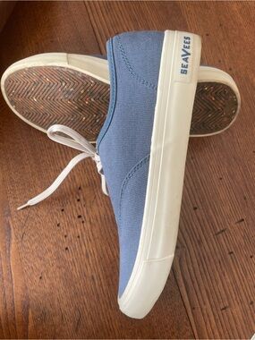 SeaVees Women's Canvas Sneaker Blue LIKE NEW Size 7.5